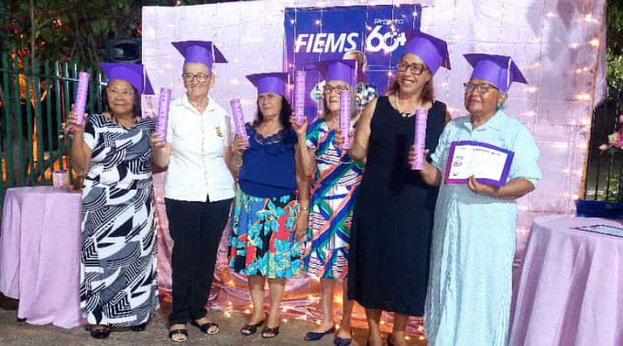 Ir. Marialda, da Betânia Santa Isabel - Rio Negro/MS - Conclui Curso de Inclusão Digital