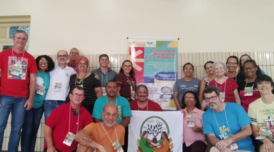 Seminário Regional de Fé e Política