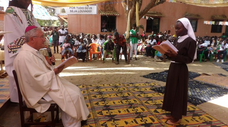 Igreja de Canchungo acolhe Profissão Perpétua de Ir. Edna Djata