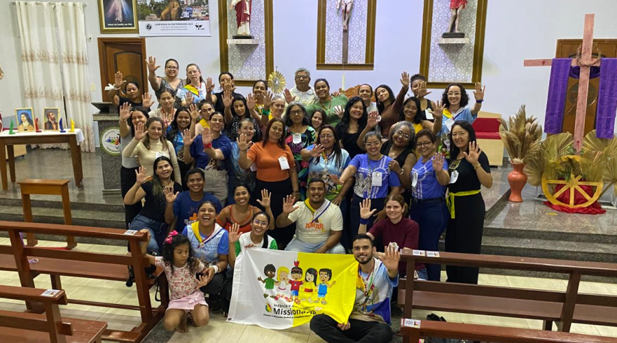 Encontro de Formação para Assessores da Infância e Adolescência Missionária, em Cáceres/MT