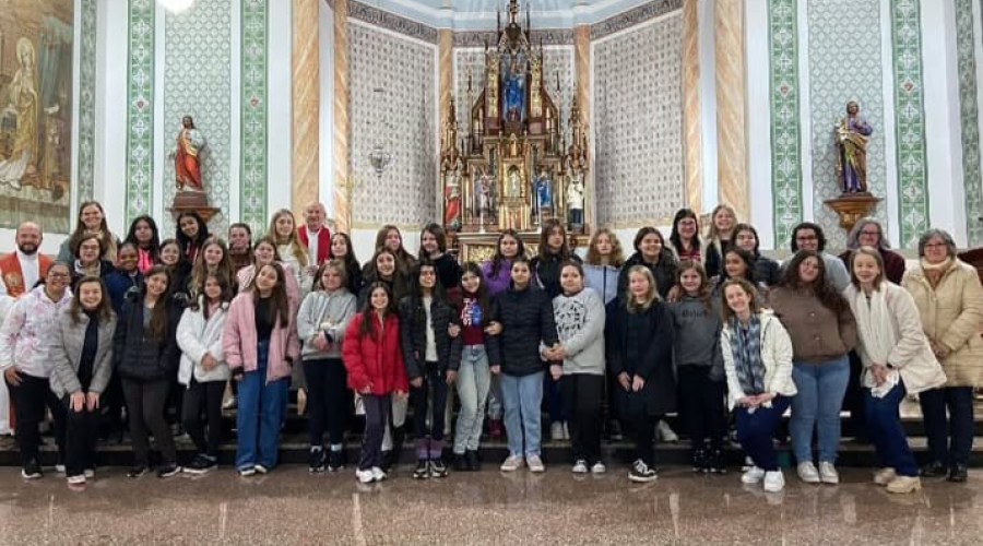 Kairós das Artes inspira adolescentes em Bom Princípio/RS