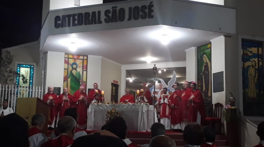 Feira Vocacional e 50 anos de Sacerdócio de Dom Antonino Migliore, Bispo da Diocése de Coxim/MS
