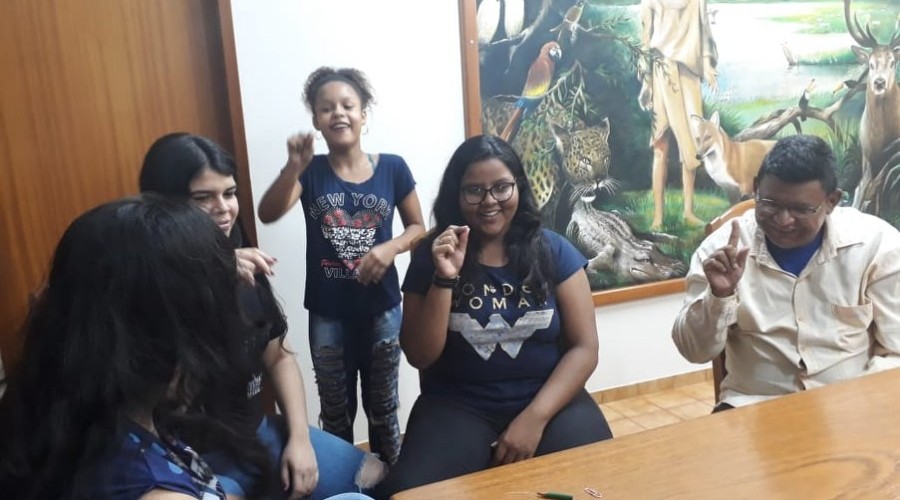 Curso de LIBRAS na Betânia Santa Maria da Porciúncula