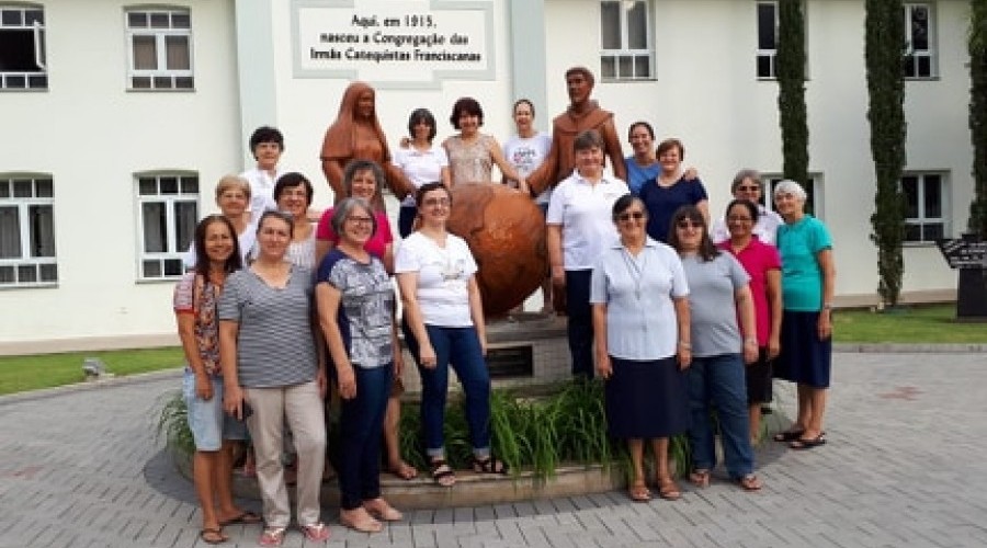Encontro das Superioras Gerais e Conselhos dos Estados do Sul