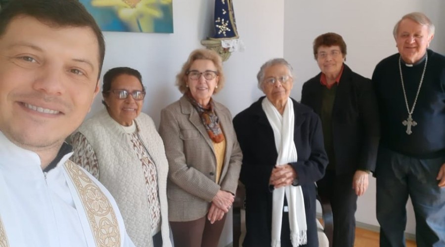 Religiosas Celebram 60 Anos de Consagração a Deus